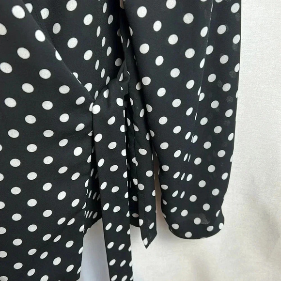 ADRIANNA PAPELL wrap sheer chiffon polka dot B&W blazer,cover jacket,blouse.EC - Picture 11 of 16